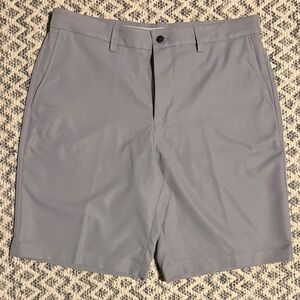 Callaway men’s golf shorts- size 34 like new